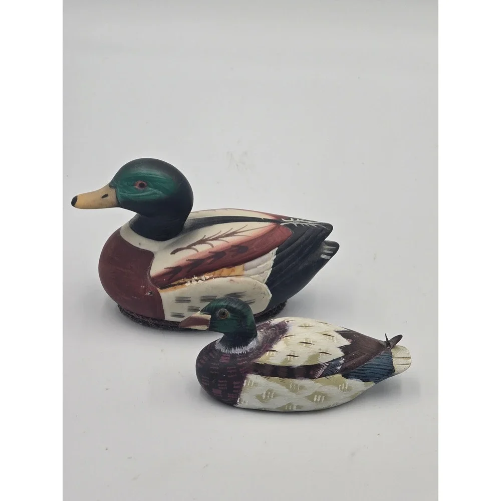 Vintage Style Hand Painted Resin Duck Decoy Figurines Mallard Set of 2